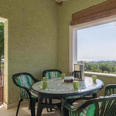 Apartamento Kunfin V Tar-Vabriga