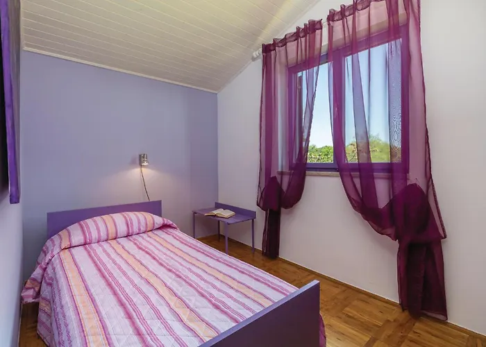 Kunfin V * Tar-Vabriga