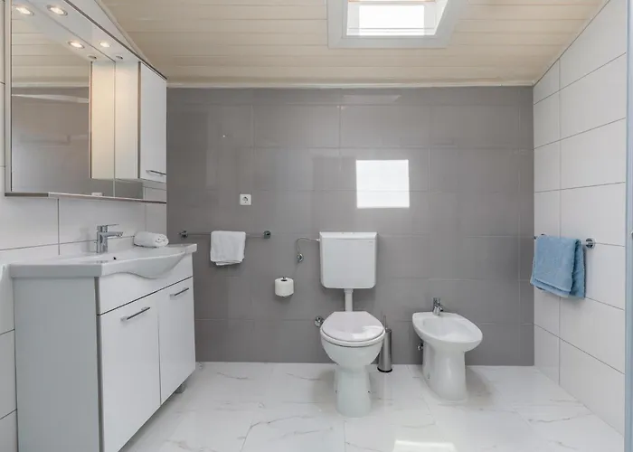 Kunfin V Apartament *