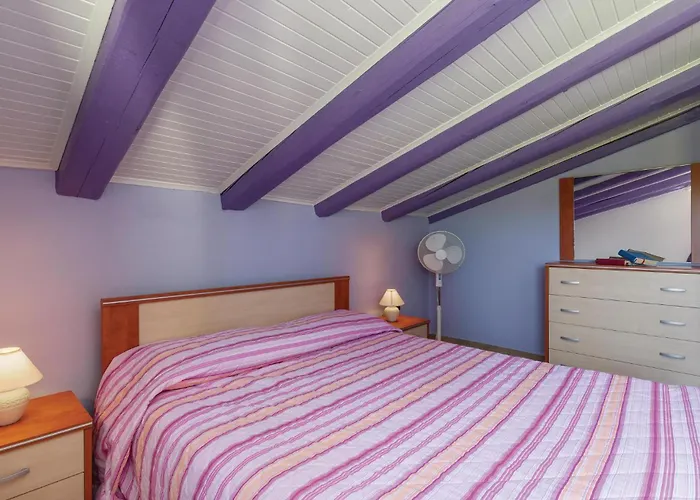 Kunfin V Apartament *