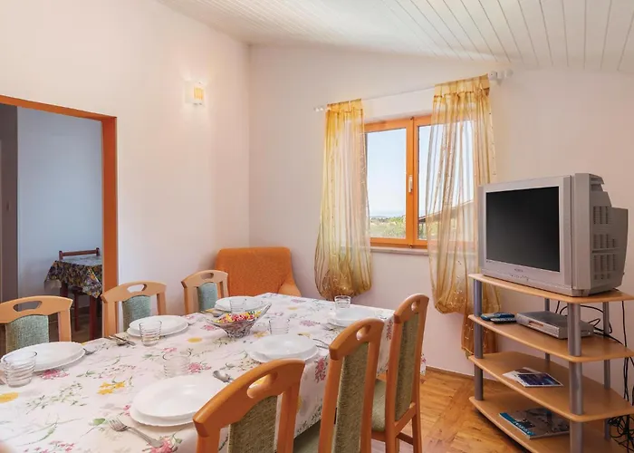 Kunfin V * Tar-Vabriga